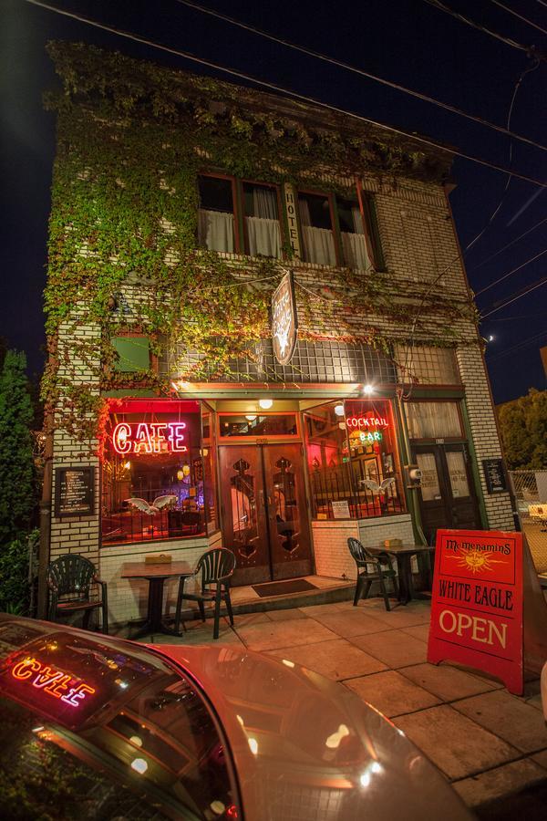 Mcmenamins White Eagle Rock & Roll Hotel Portland Dış mekan fotoğraf