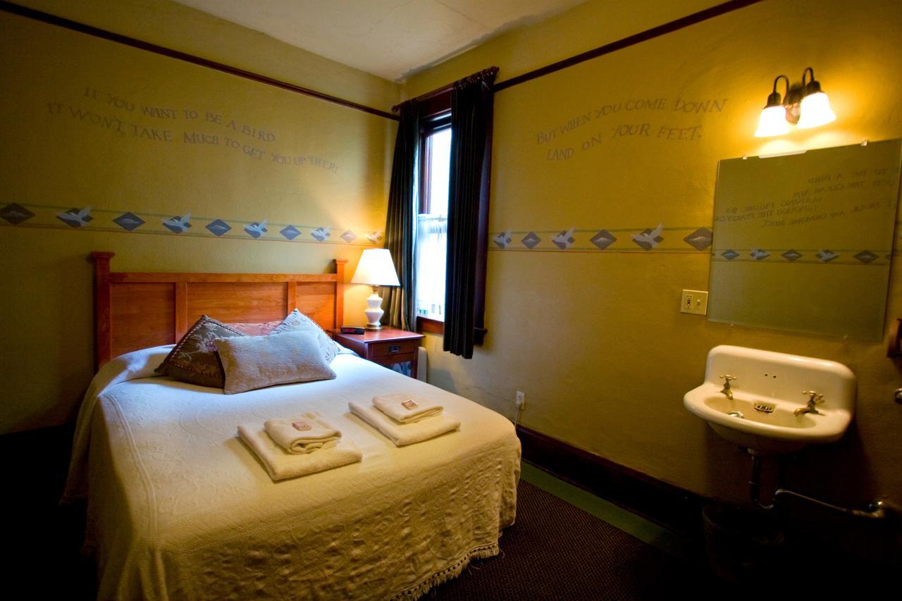 Mcmenamins White Eagle Rock & Roll Hotel Portland Dış mekan fotoğraf